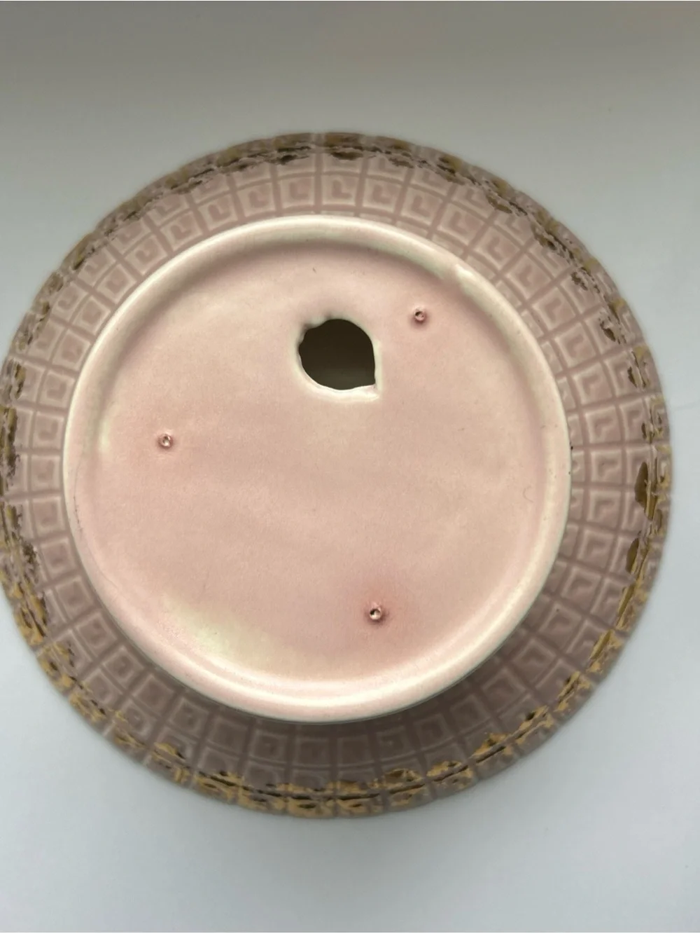MCM Ceramic pedestal bowl candle holder pale pink Gold Sponge raised design rare